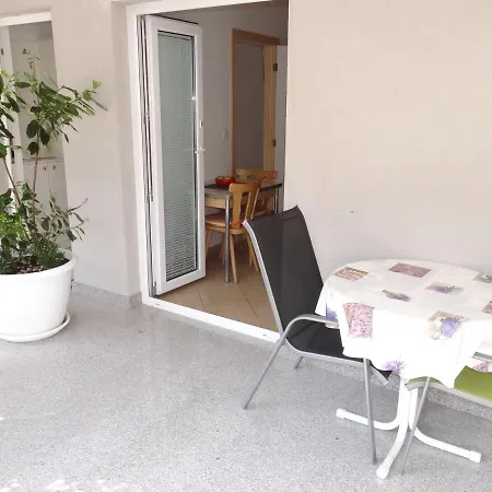 Jasna Διαμέρισμα *