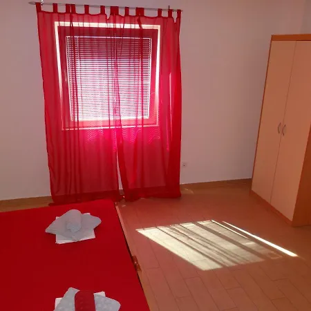 Jasna Μακάρσκα